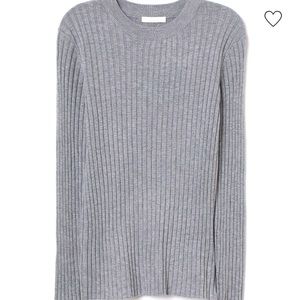 H&M ribbed gray long sleeve top.